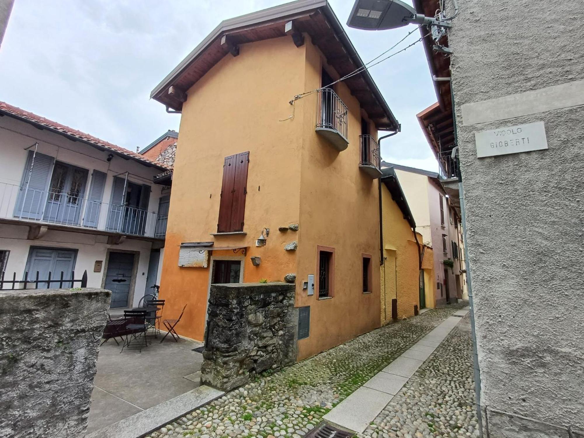 Villa Casa Clotilde à Verbania Extérieur photo